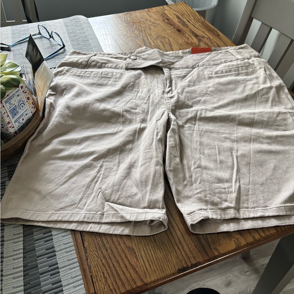 Goddess Tan Bermuda Shorts for Effortless Style